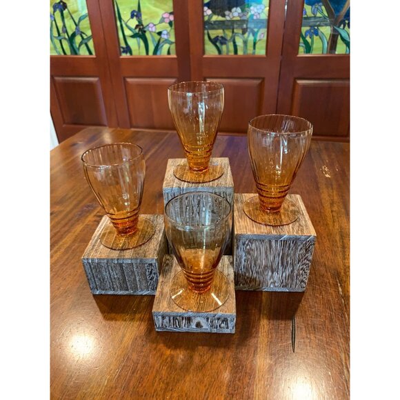 Vintage Amber Footed Liquor Glasses. - Picture 4 of 14